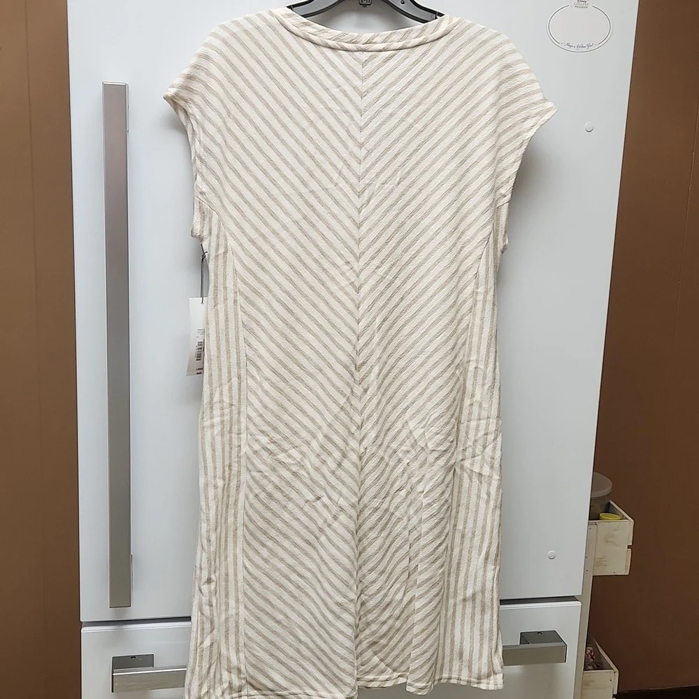 NWT Liz Claiborne Size L White and Cream Swimsuit / Beach Cover Up - Picture 9 of 11